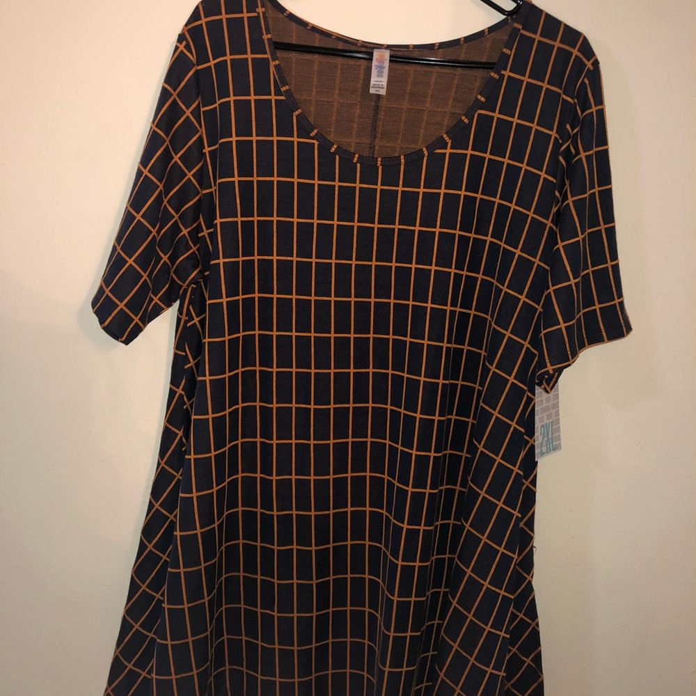 NWT 2xl LuLaRoe Perfect Tee